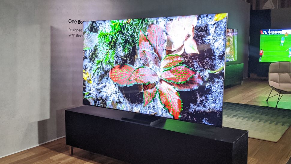 Hands-on: Samsung Q950 8K QLED TV review | Tom's Guide