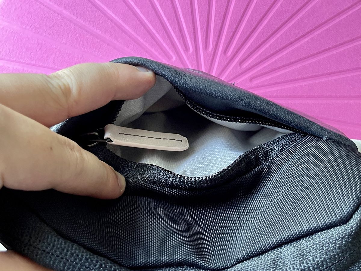 Bellroy City Pouch Premium Edition Front Zipper Open
