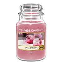 Sweet Plum Sake Large Jar Candle: £26.99 £18.89 | Yankee Candle
We'll raise a toast to 30% off the Yankee Candle Sweet Plum Sake candle. It boasts top notes of Japanese plum and Fuji apple, paired with red currant and rice wine (sake) in the middle. End your springtime evenings blissfully with this fruity fragrance.