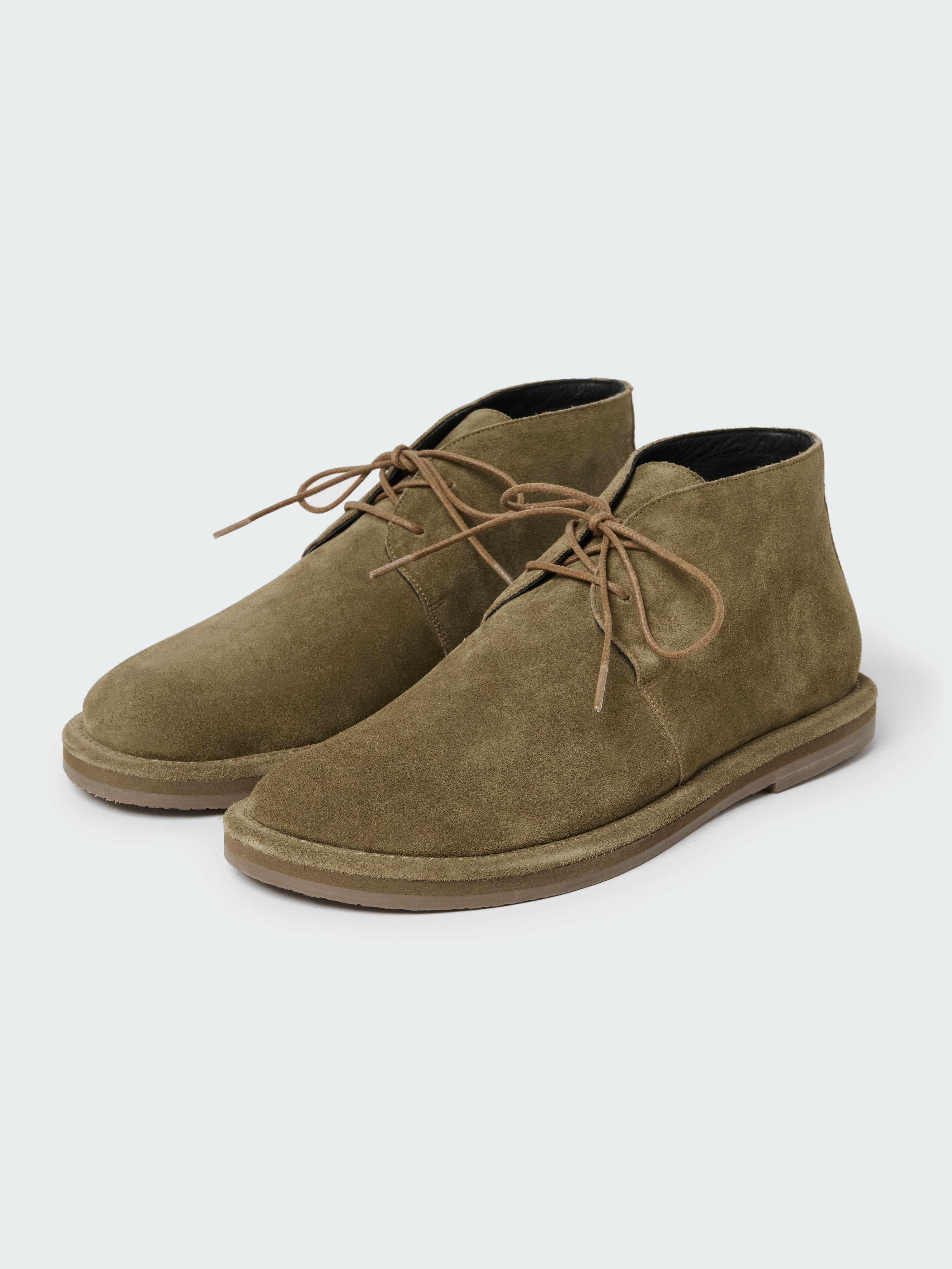 Women's Woodrow Suede Shoe in Taupe