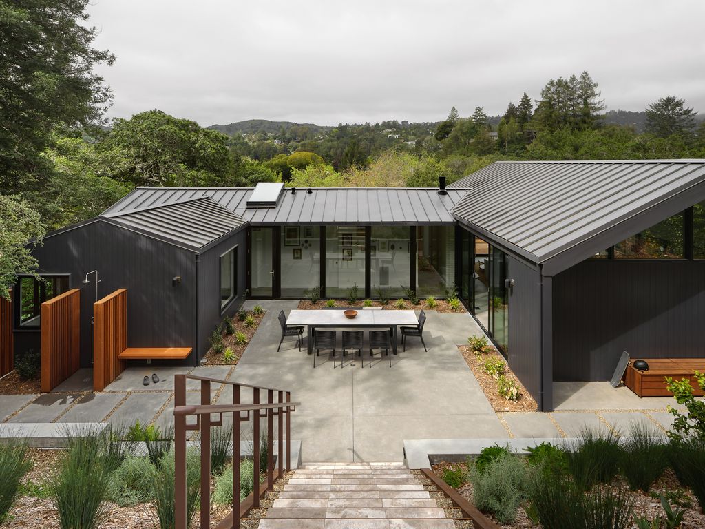 Explore this redesigned Mill Valley house | Wallpaper