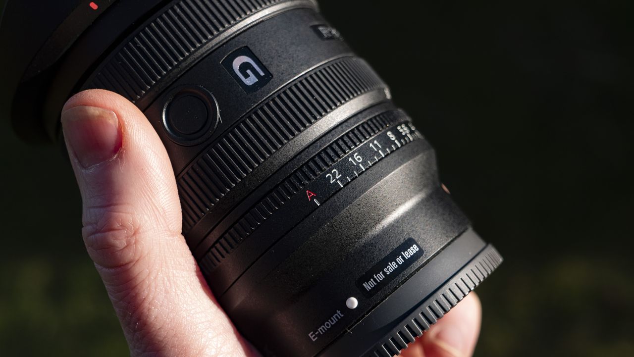 Sony FE 24-50mm F2.8 G