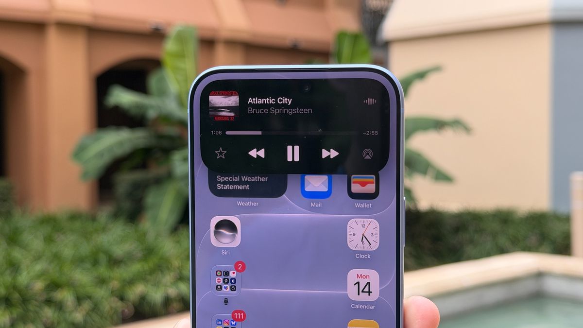 Apple iPhone 18 Pro and iPhone 18 Pro Max Review