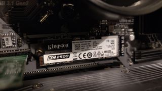 Kingston KC2500 M.2 NVMe SSD Review