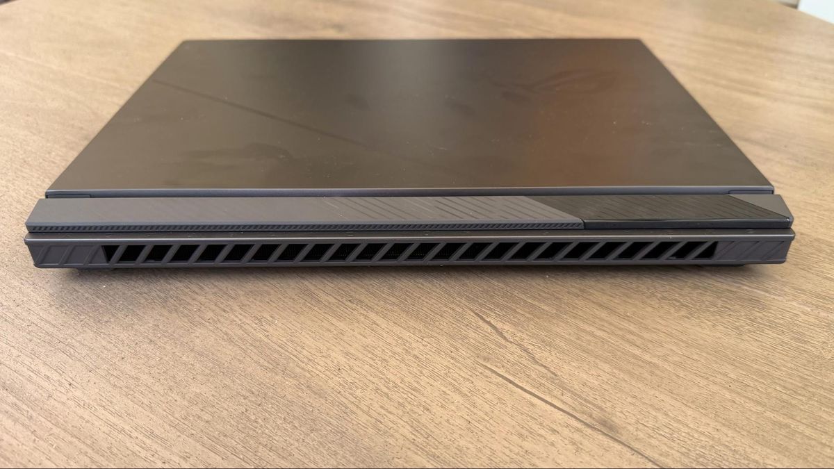 Asus ROG Strix G16 (2025) review: a well-rounded gaming laptop | Tom's ...