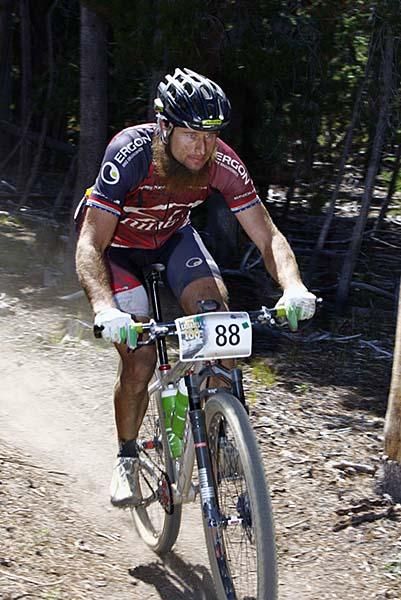 John "Fuzzy" Mylne rides to a singlespeed win.