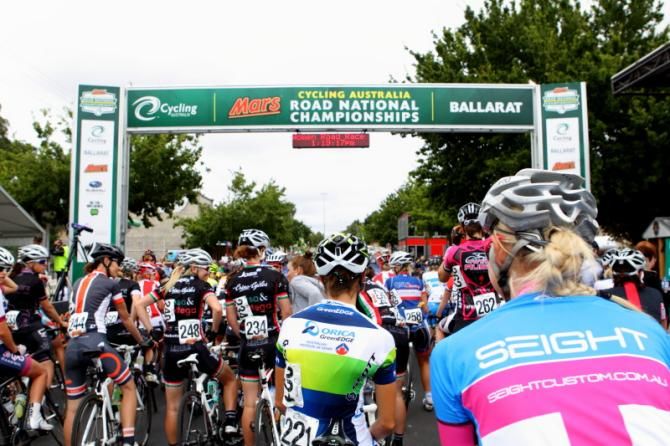 The women wait for the race start