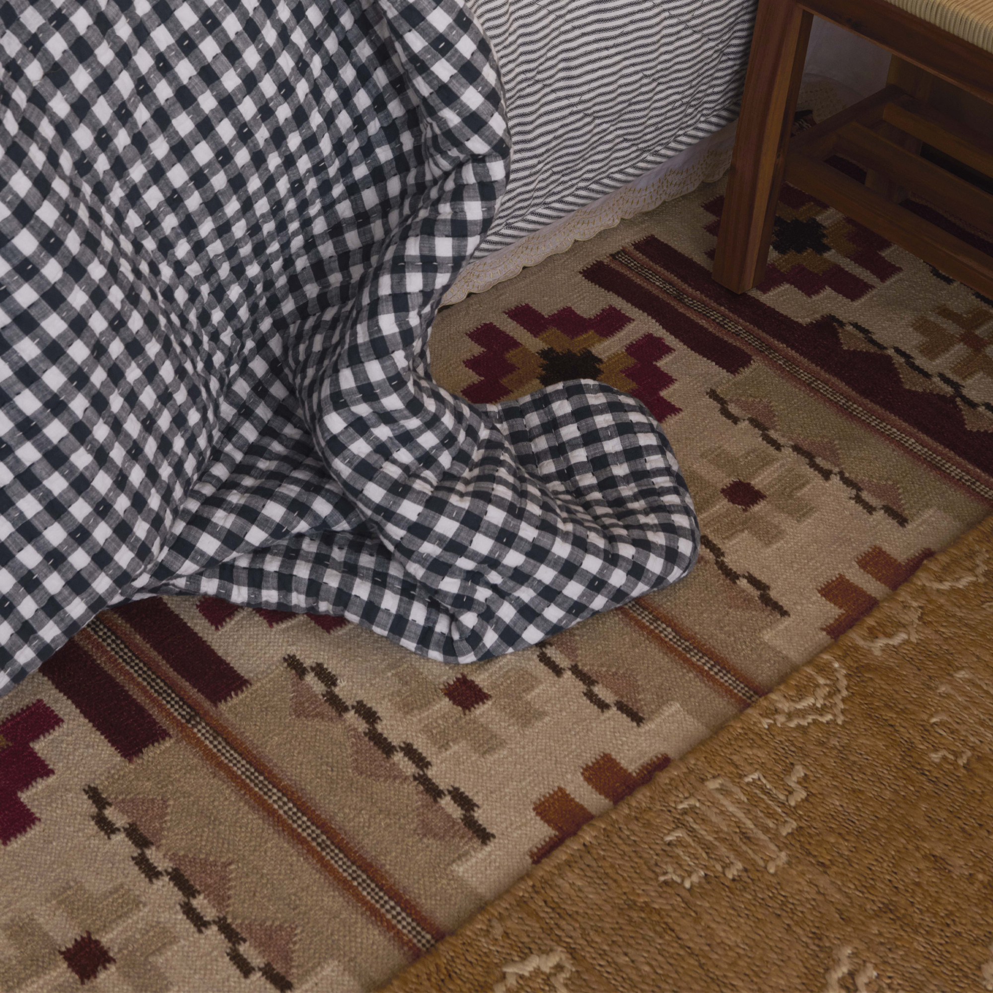 AvJohn Lewis geometric rug in a bedroom
