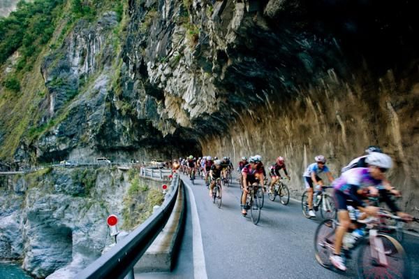 This year had nearly 400 competitors line up at the start
