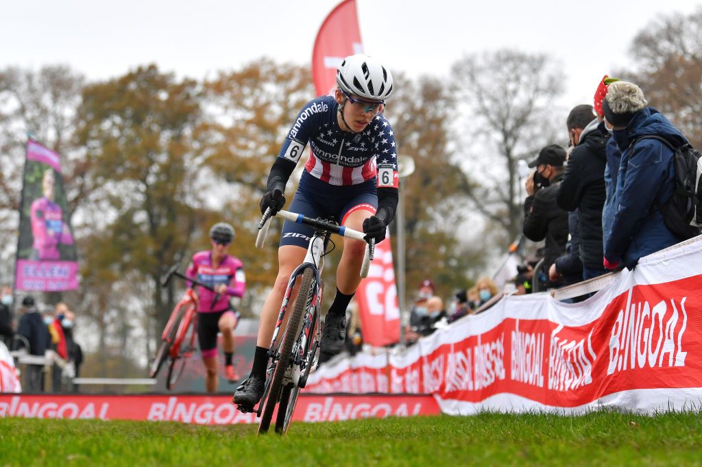 RIJKEVORSEL BELGIUM NOVEMBER 20 Clara Honsinger of United States and Team CannondaleCyclocrossworld competes during the 10th Superprestige Merksplas 2021 Womens Elite Superprestige2022 SPMerksplas on November 20 2021 in Rijkevorsel Belgium Photo by Luc ClaessenGetty Images
