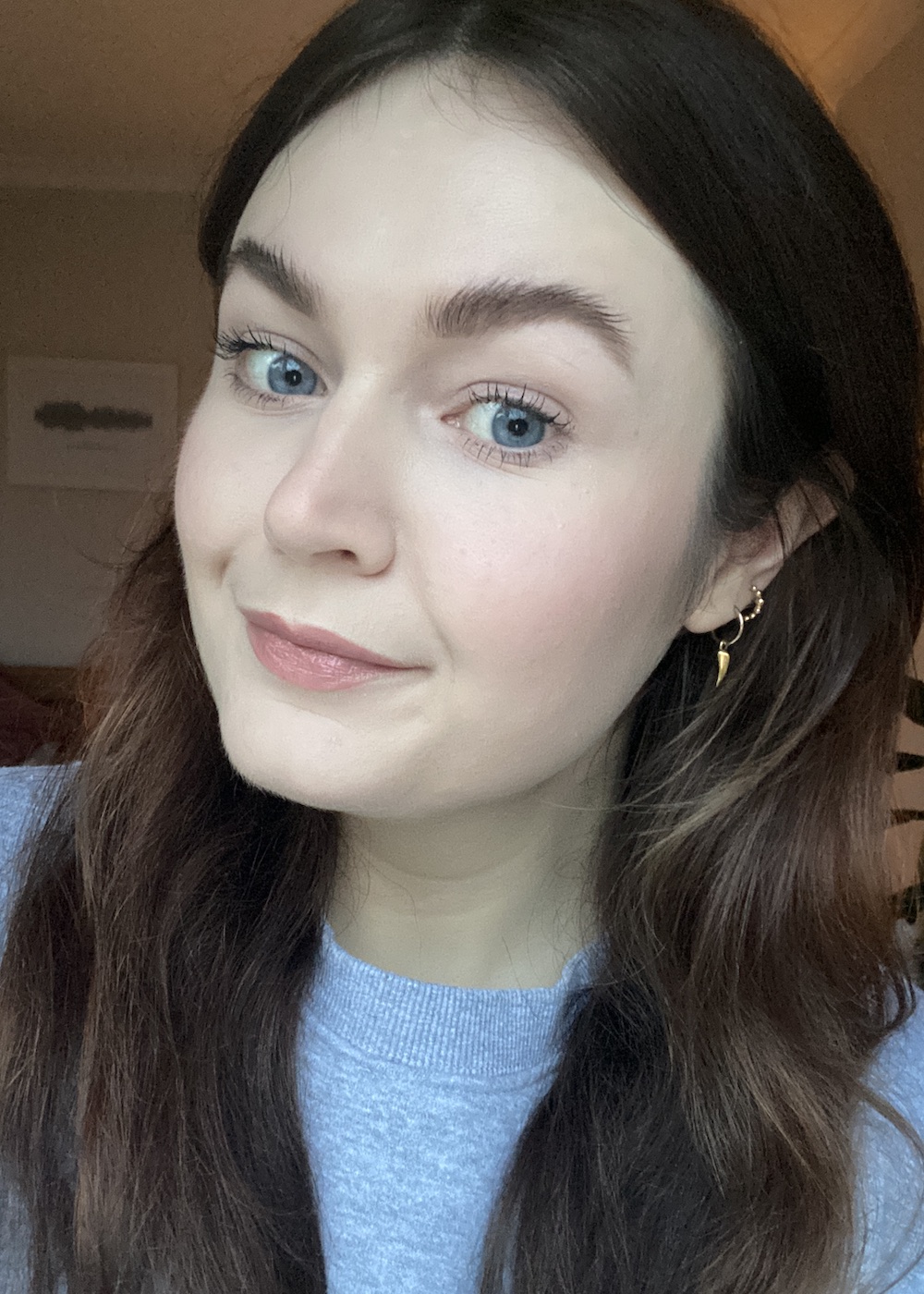 Lucy's brows after applying Refy Brow Sculpt