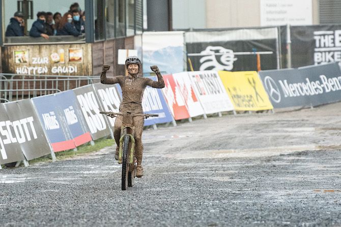 Melanie Pugin (France) wins