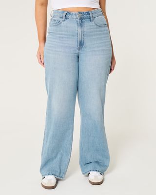 ABERCROMBIE 
FITCH, Curvy Ultra High-Rise Medium Wash Baggy Jeans