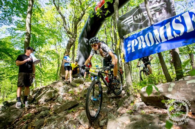 Emily Shields rolls through the local heckle pit in the middle of the Stage 7