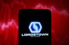 The Lordstown Motors logo on a smartphone screen