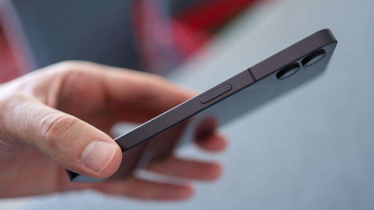 A photo of the Nothing Phone (1)