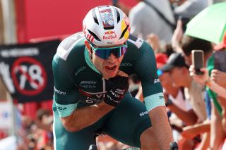 'A serious confidence boost for the Worlds' - as rainbow jersey battle looms, Wout van Aert shows stunning form and racecraft in Vuelta a España