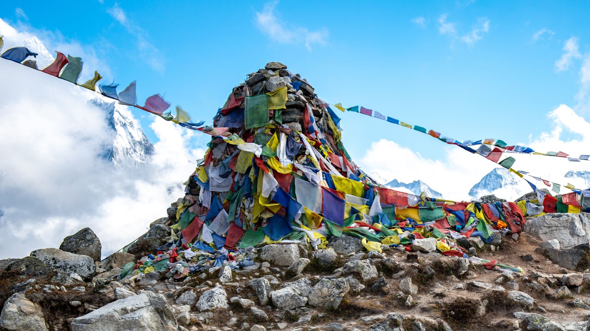prayer flags in the himalaya