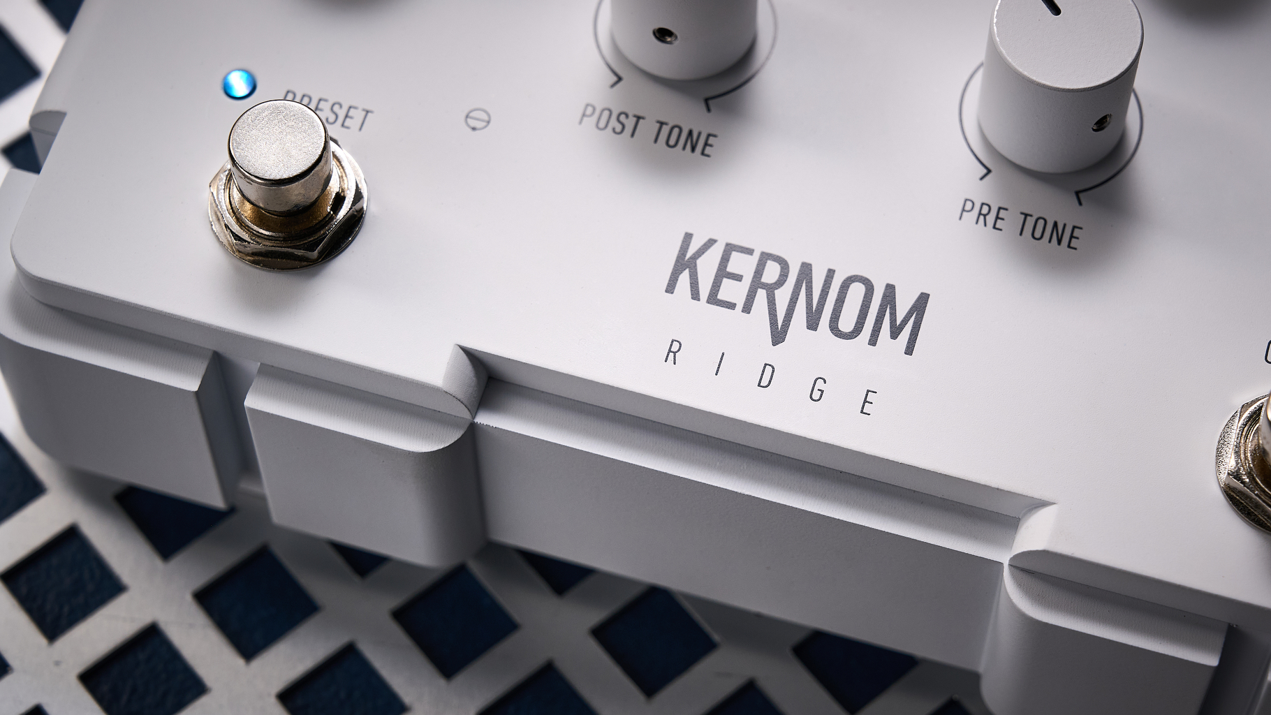 Kernom Ridge Overdrive shot on metal grate in photo studio