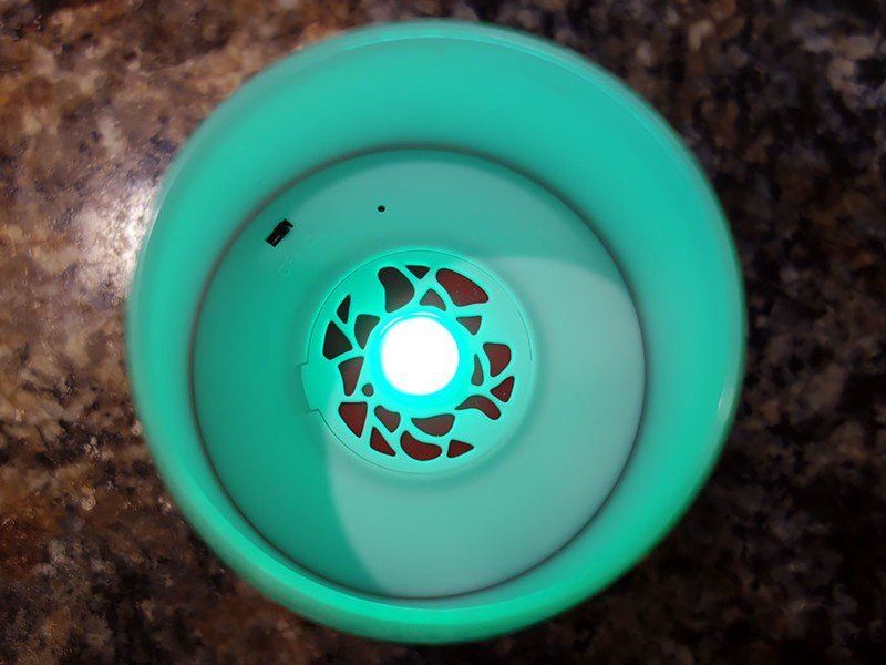 PLAYBULB Candle