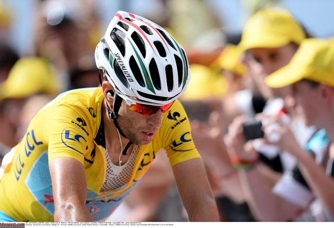 Race leader Vincenzo Nibali (Astana) finishes second on stage 14