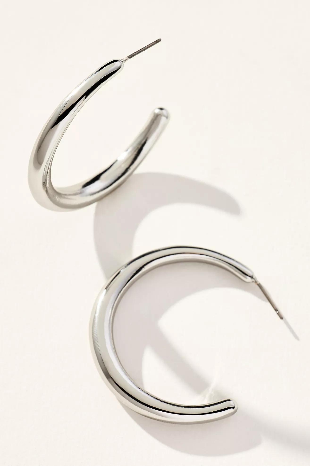 Smooth thin hoop earrings