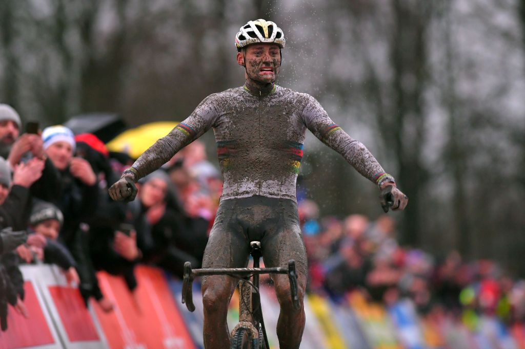 NAMUR BELGIUM DECEMBER 22 Arrival Mathieu Van Der Poel of The Netherlands and Team Corendon Circus Celebration Mud during the 11th Namur World Cup 2019 UCICX TelenetUCICXWC on December 22 2019 in Namur Belgium Photo by Luc ClaessenGetty Images