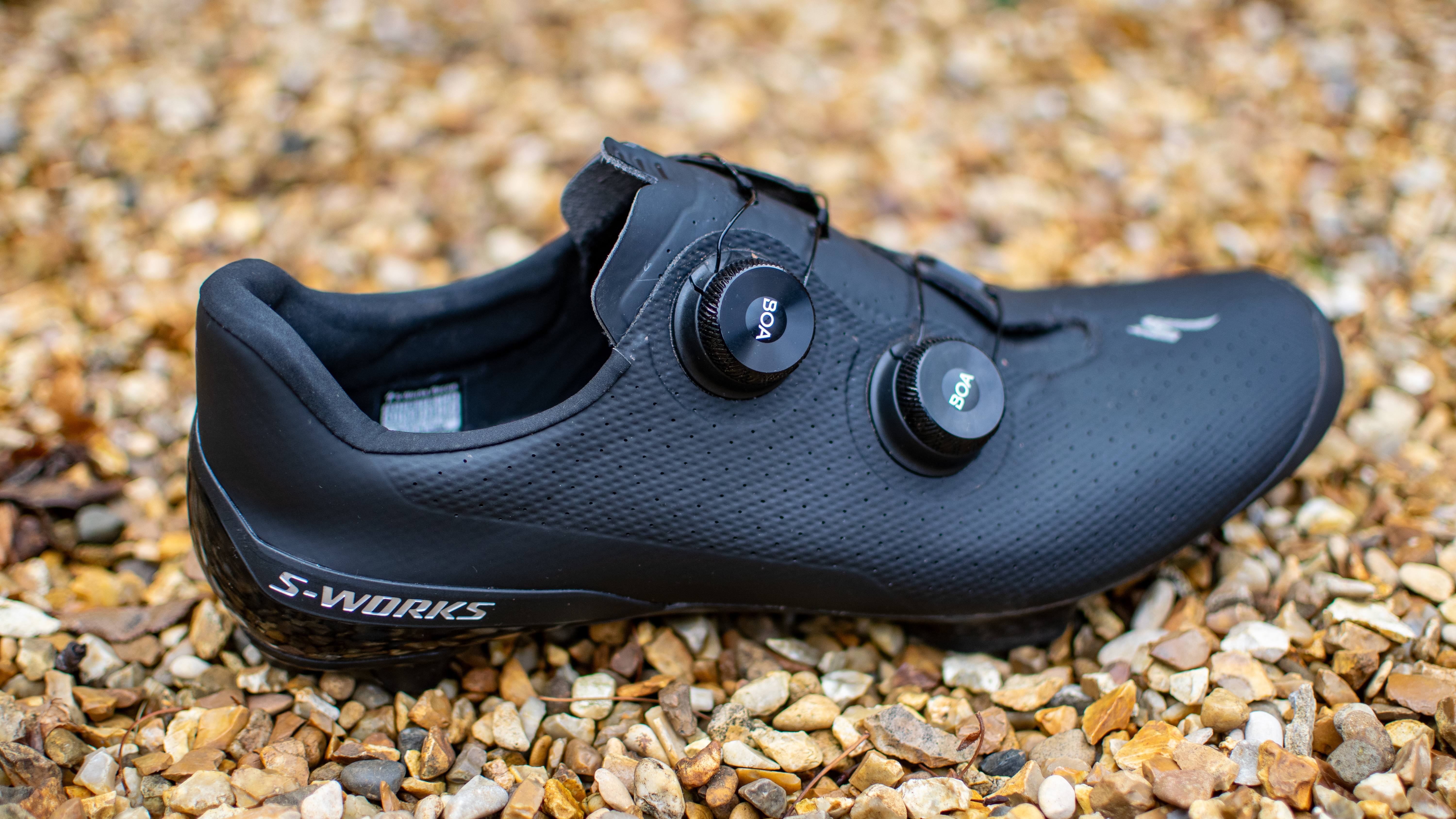 A black Specialized S-Works Recon shoe 