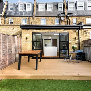 matching single storey flat roof extension