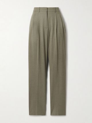 Schmal zulaufende Hose aus plissiertem Woll-Twill