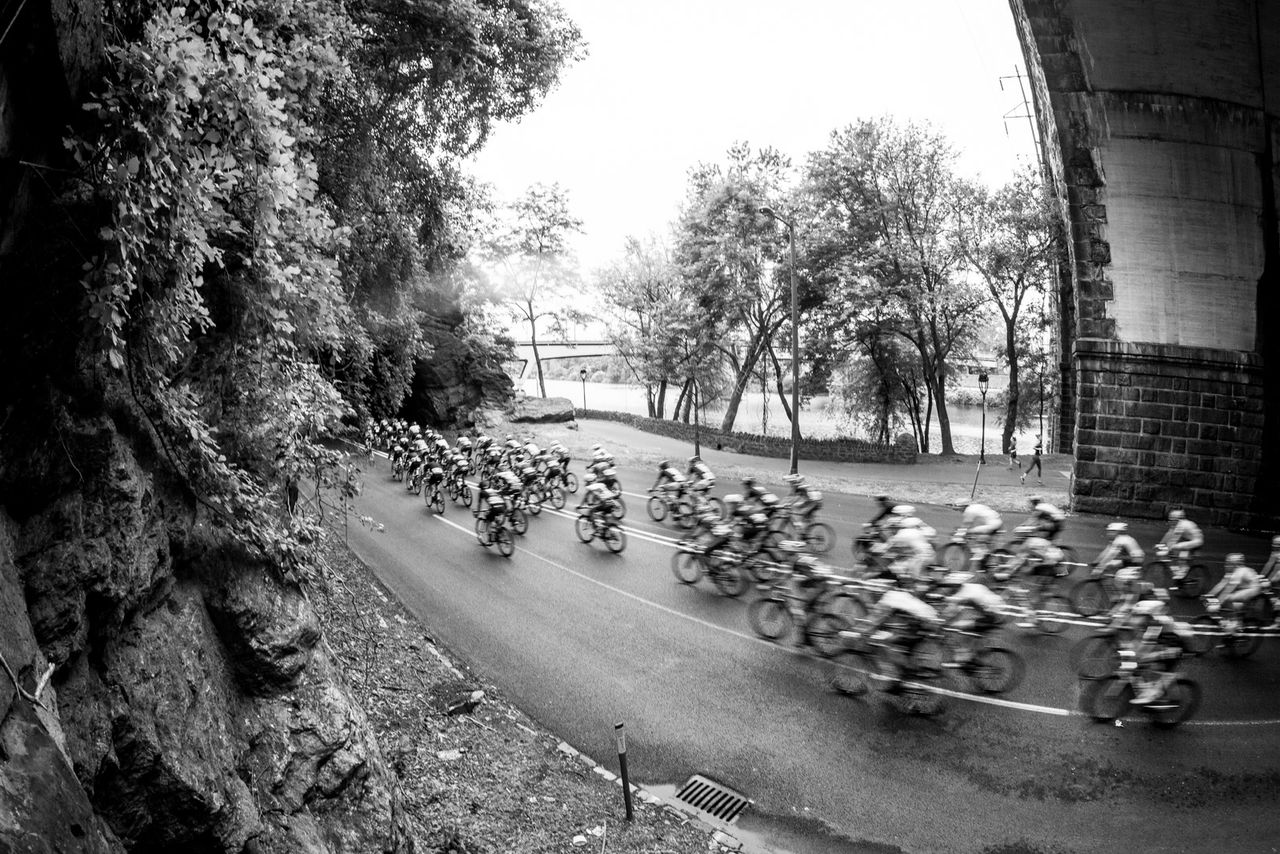 Lots of bridges and short tunnels along todays race route