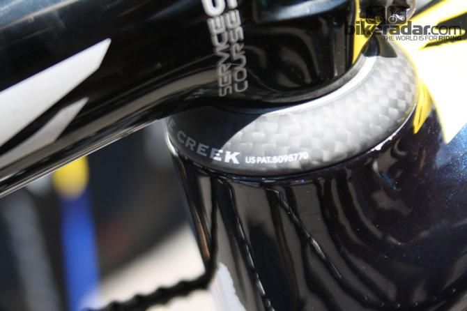 The shallow carbon top cap the Cane Creek headsets on the Saxo-Tinkoff Bank bikes
