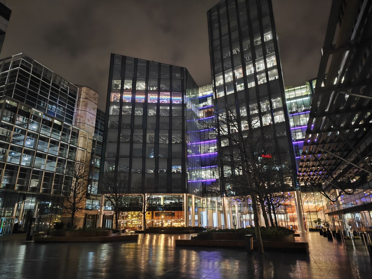 Night shots of London taken using the Xiaomi 13
