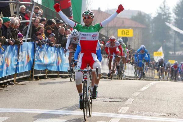 Giovanni Visconti celebrates his victory in Varese.
