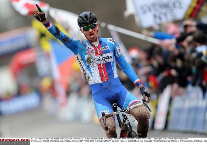 Zdenek Stybar (Czech Republic) wins the World title