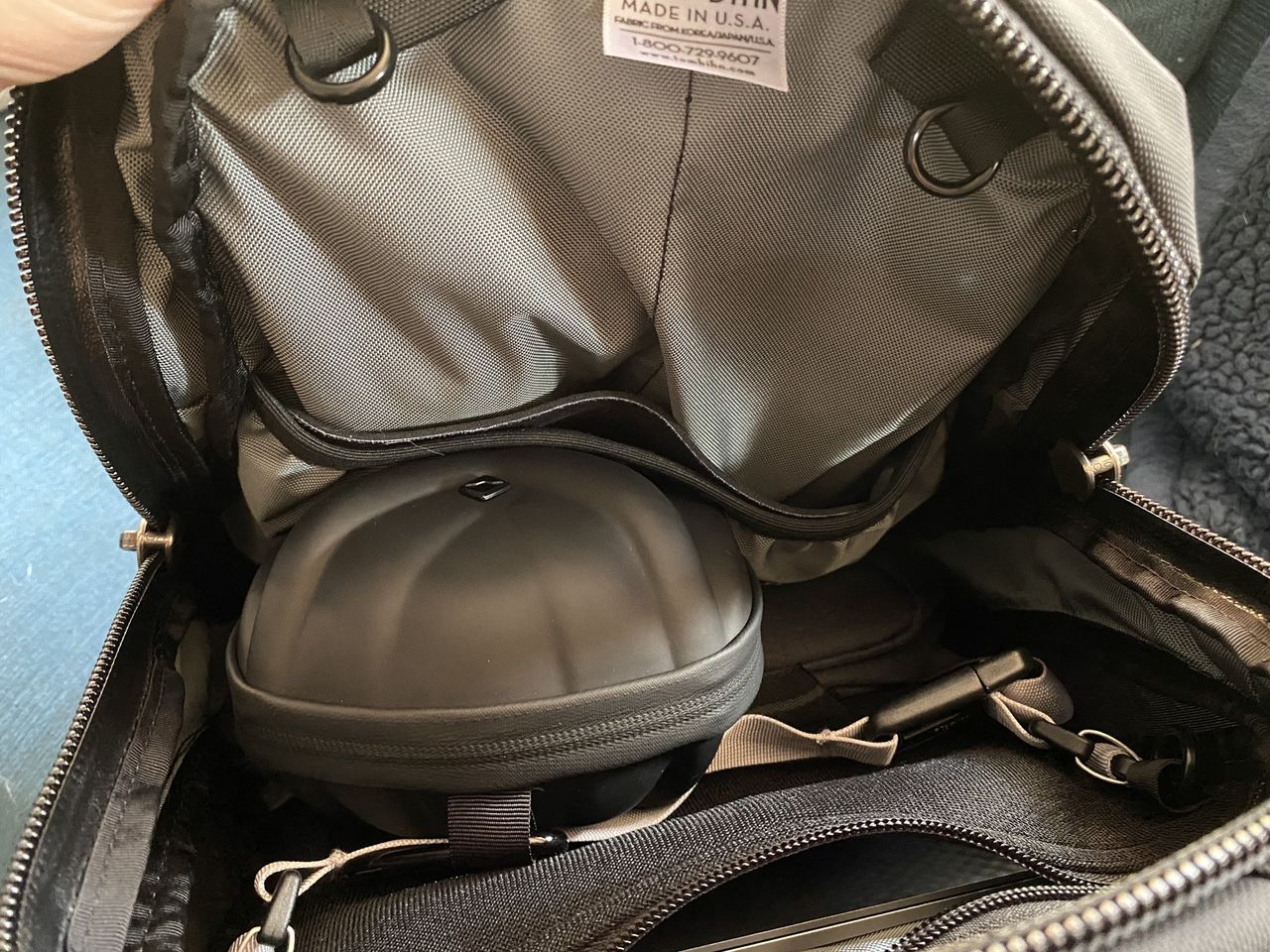 Tom Bihn Synik 22 interior