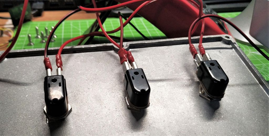How To Make Your Own Pedal Controller with Raspberry Pi Pico Tom's Hardware