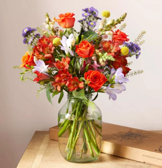 Buy letterbox flowers for Mother's Day and get FREE delivery from Bloom