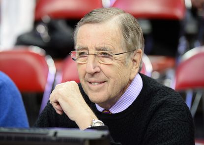 Brent Musburger on young female fans: 'I am pleased with this selection. Oh yeah.'