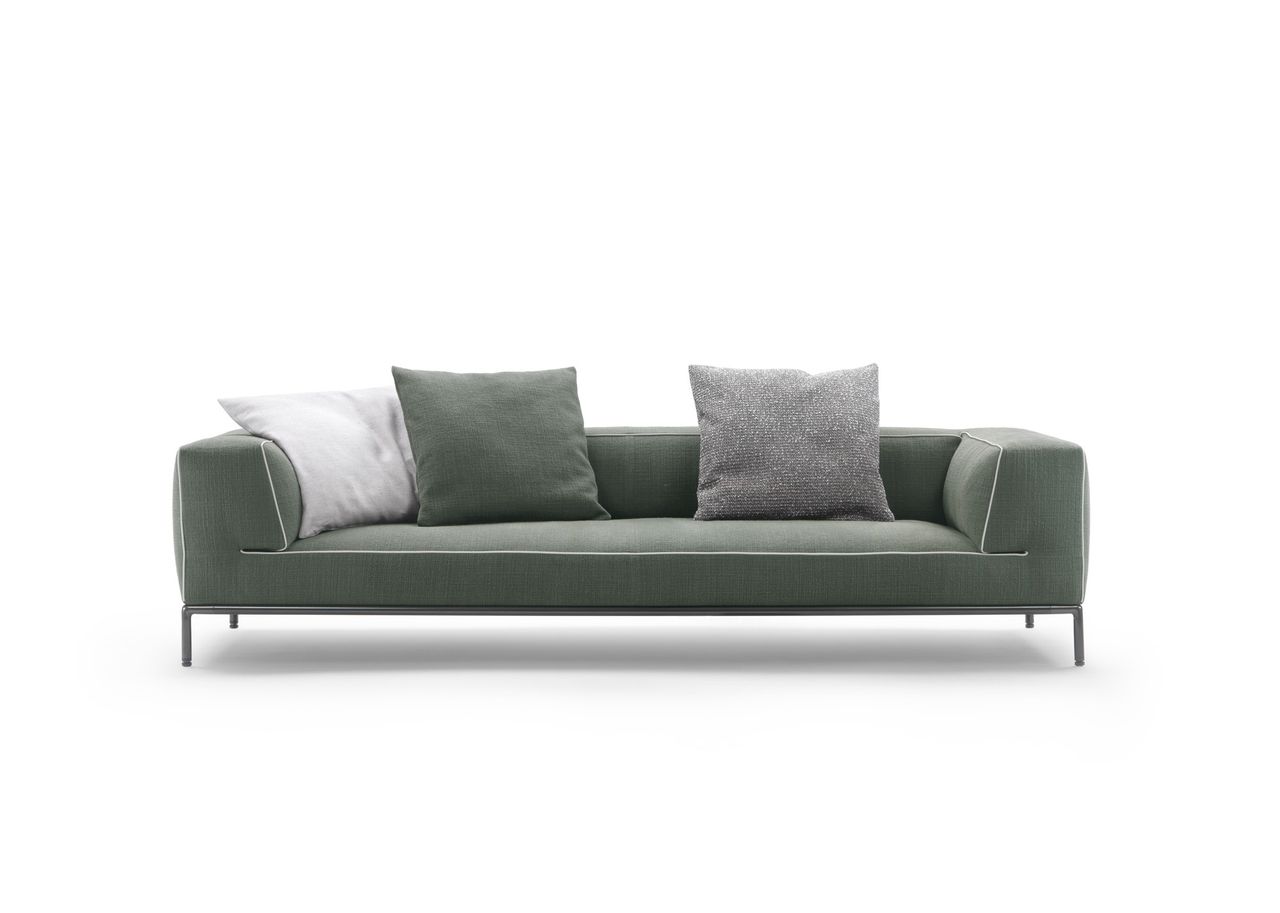 Perry sofa by Antonio Citterio for Flexform