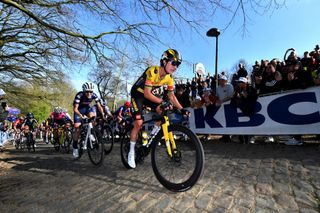 Marianne Vos (Jumbo-Visma) competes over Kemmelberg cobblestones during Gent-Wevelgem