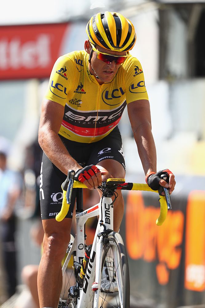 Greg Van Avermaet (BMC) wears the yellow jersey at the start of stage 6