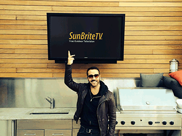Jeremy Piven Upgrades NYC Roof Deck with SunBriteTV
