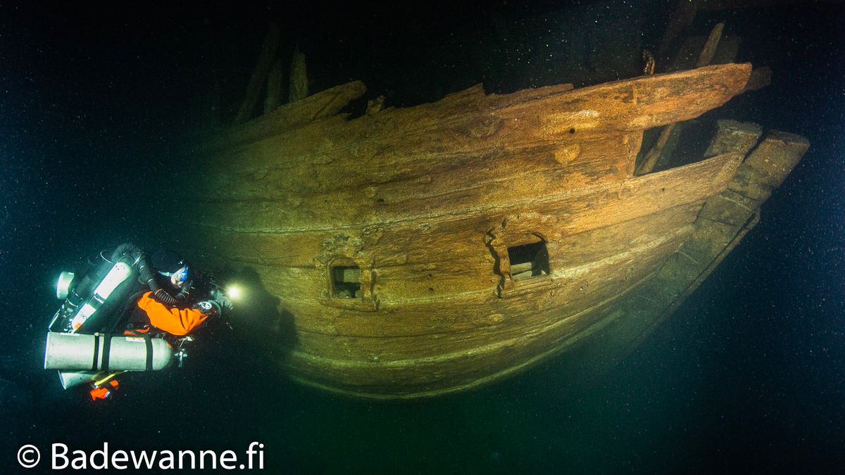 Volunteer divers from the nonprofit Badewanne team discovered this Dutch fluit ship in the Gulf of Finland in the Baltic Sea.