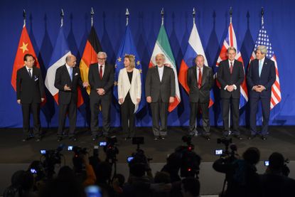 The P5+1 and Iran representatives announcing the Iran nuclear agreement