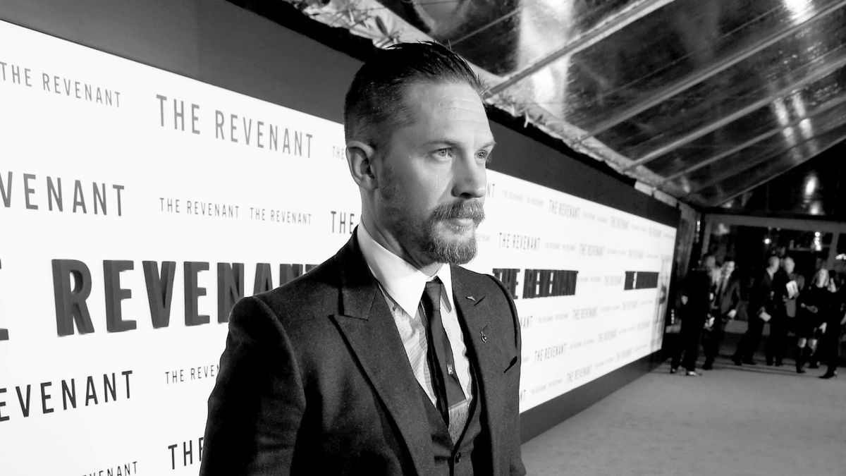 En l'honneur de son anniversaire, voici 10 raisons pour lesquelles Tom Hardy nous rend faibles aux genoux