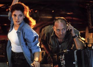 ed harris in the abyss