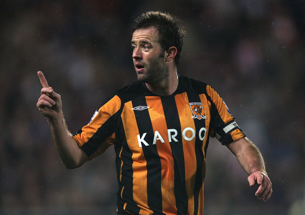 Ian Ashbee playing for Hull City in the Premier League in 2008