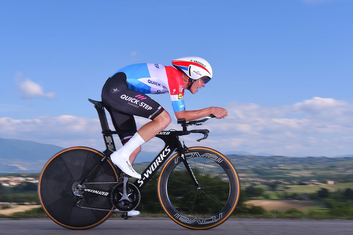 Bob Jungels riding the Giro d'Italia's stage 10 time trial
