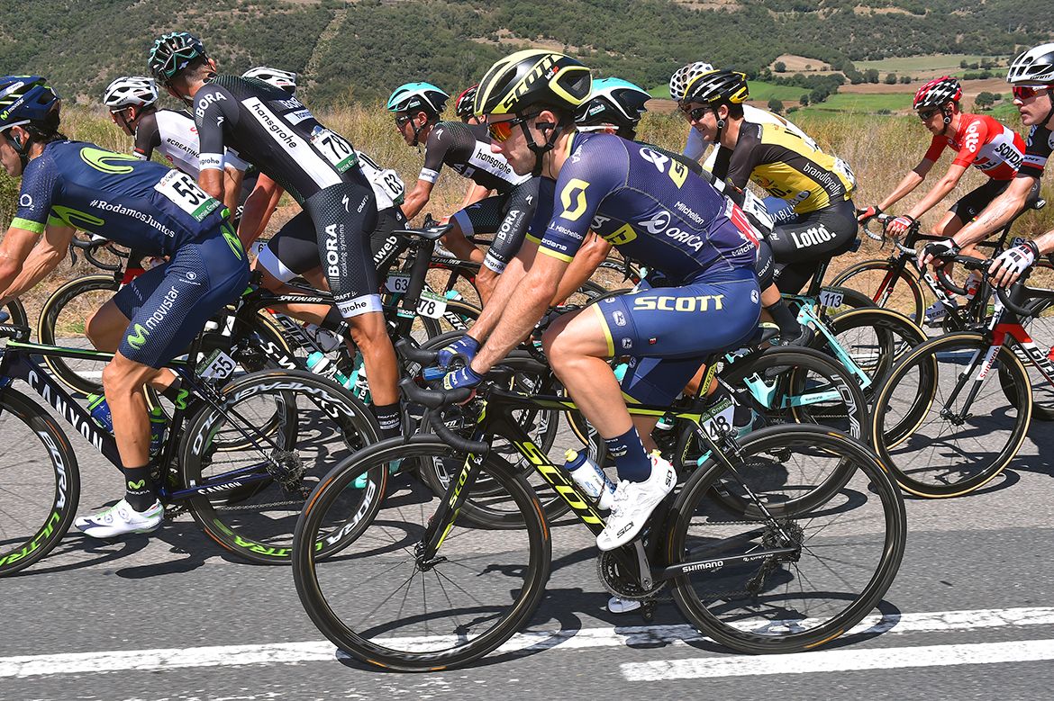 Adam Yates sits in the bunch